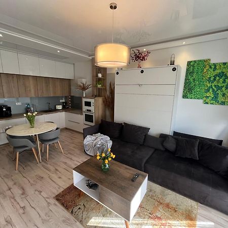 Cozy Apartment Братислава Екстер'єр фото