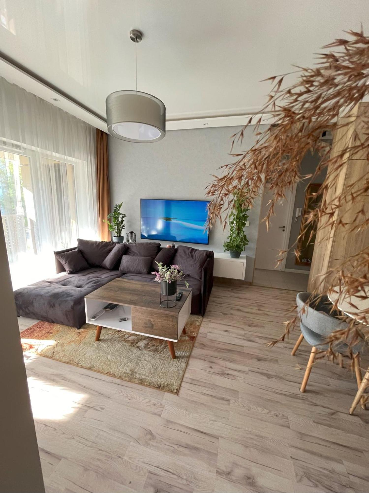 Cozy Apartment Братислава Екстер'єр фото