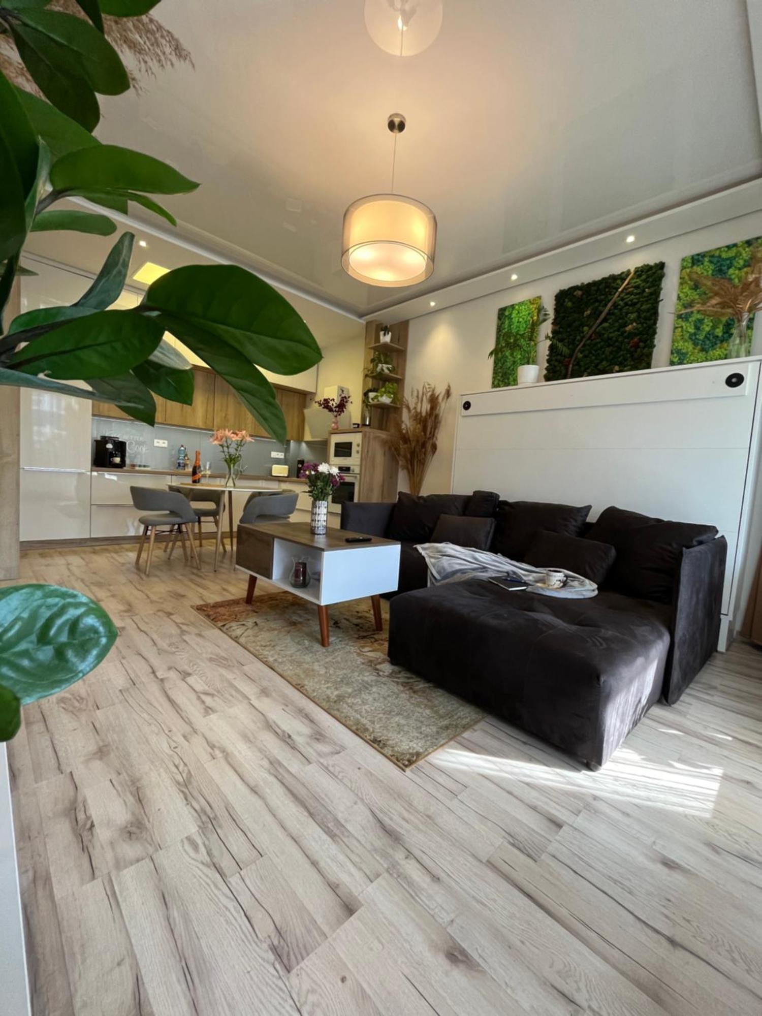 Cozy Apartment Братислава Екстер'єр фото