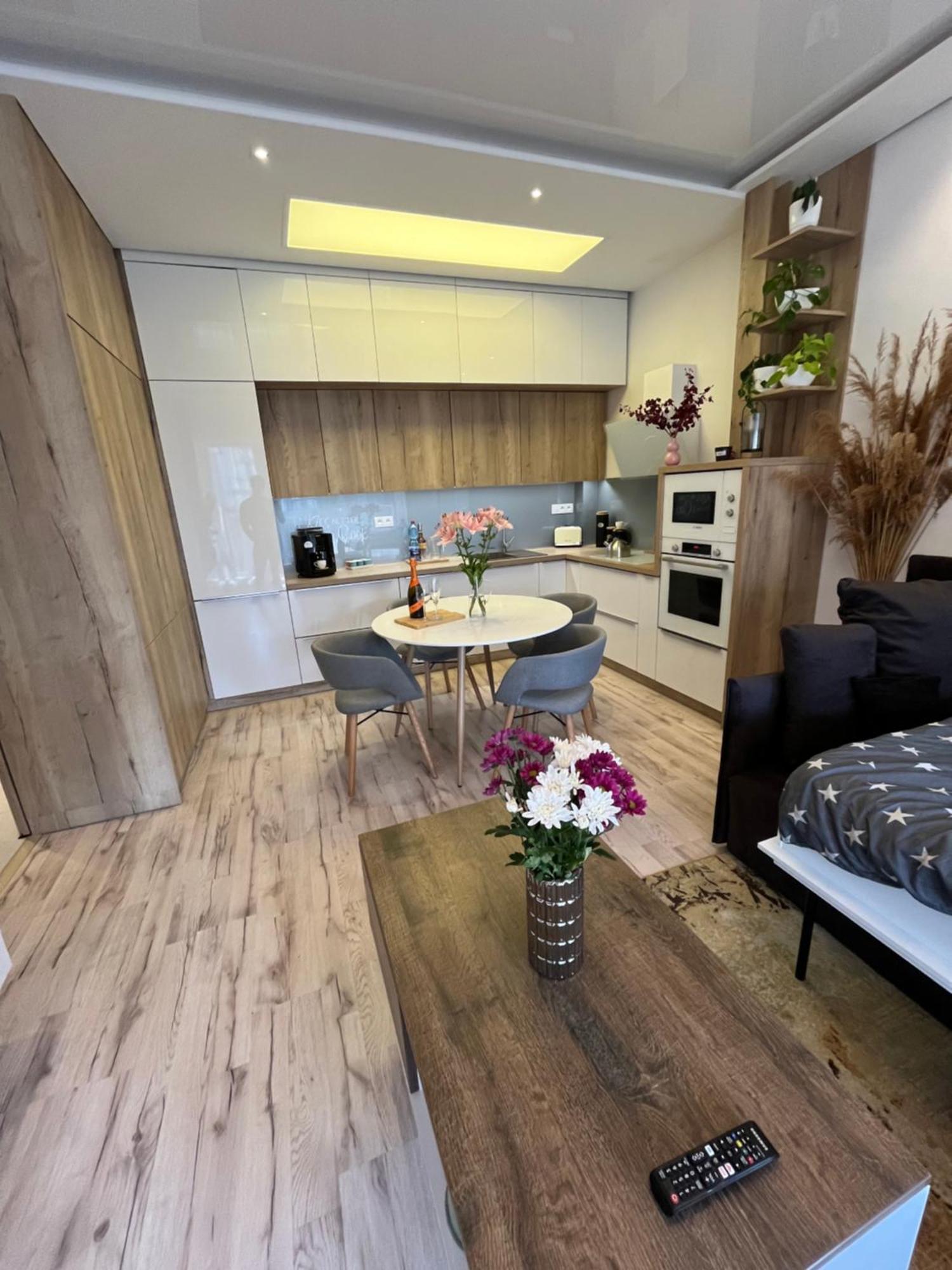 Cozy Apartment Братислава Екстер'єр фото