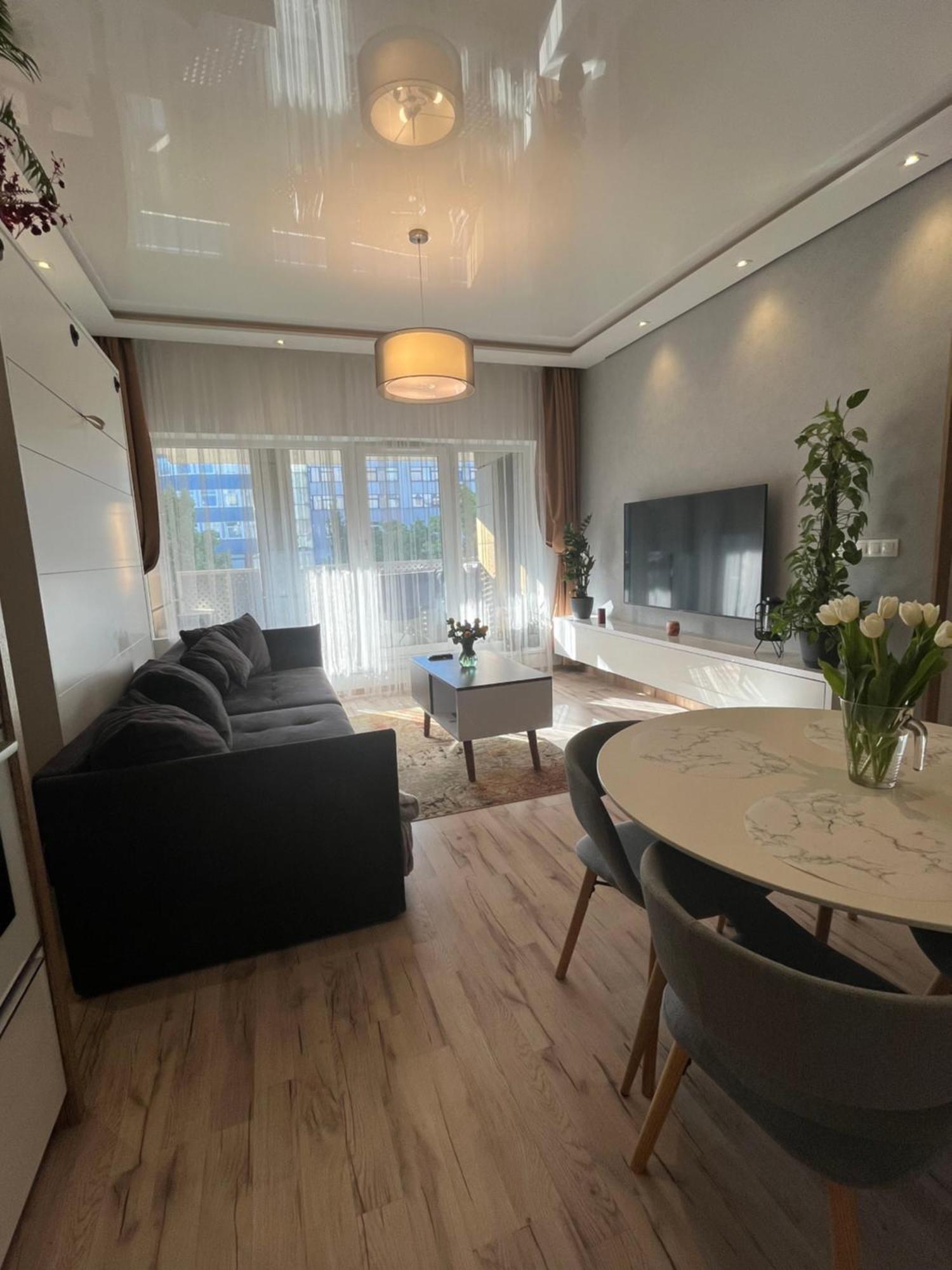 Cozy Apartment Братислава Екстер'єр фото